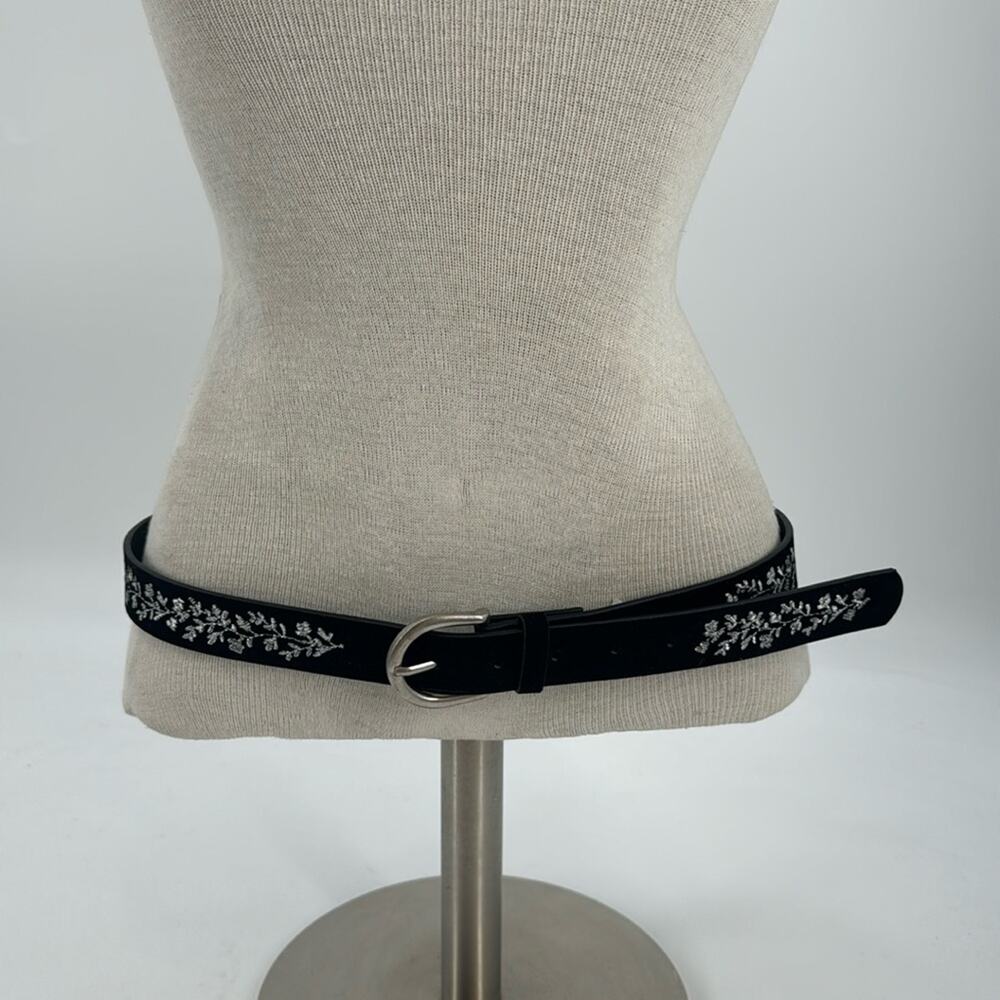 NWOT Black and silver faux leather belt